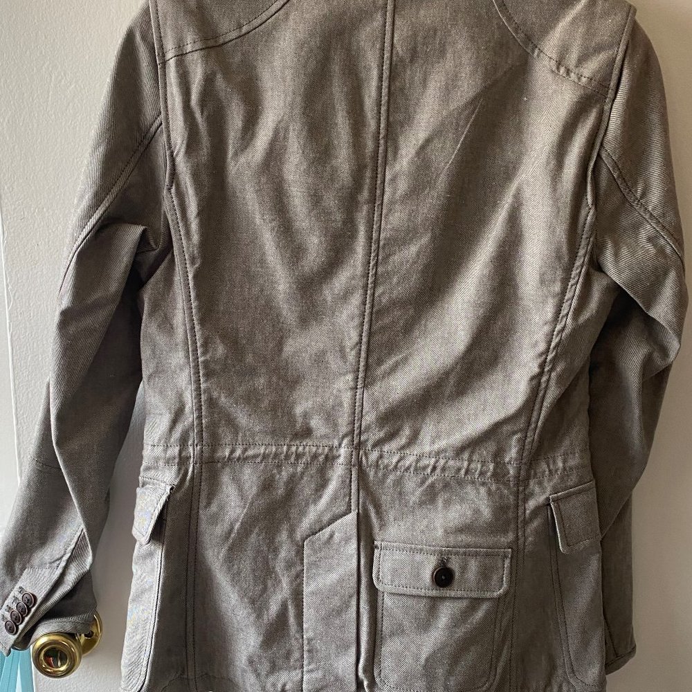 H&M Blazer - Picture 2 of 4